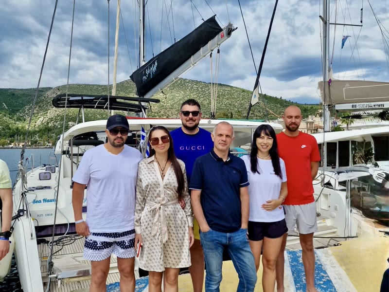 Echipaj Enjoy Sailing în Grecia