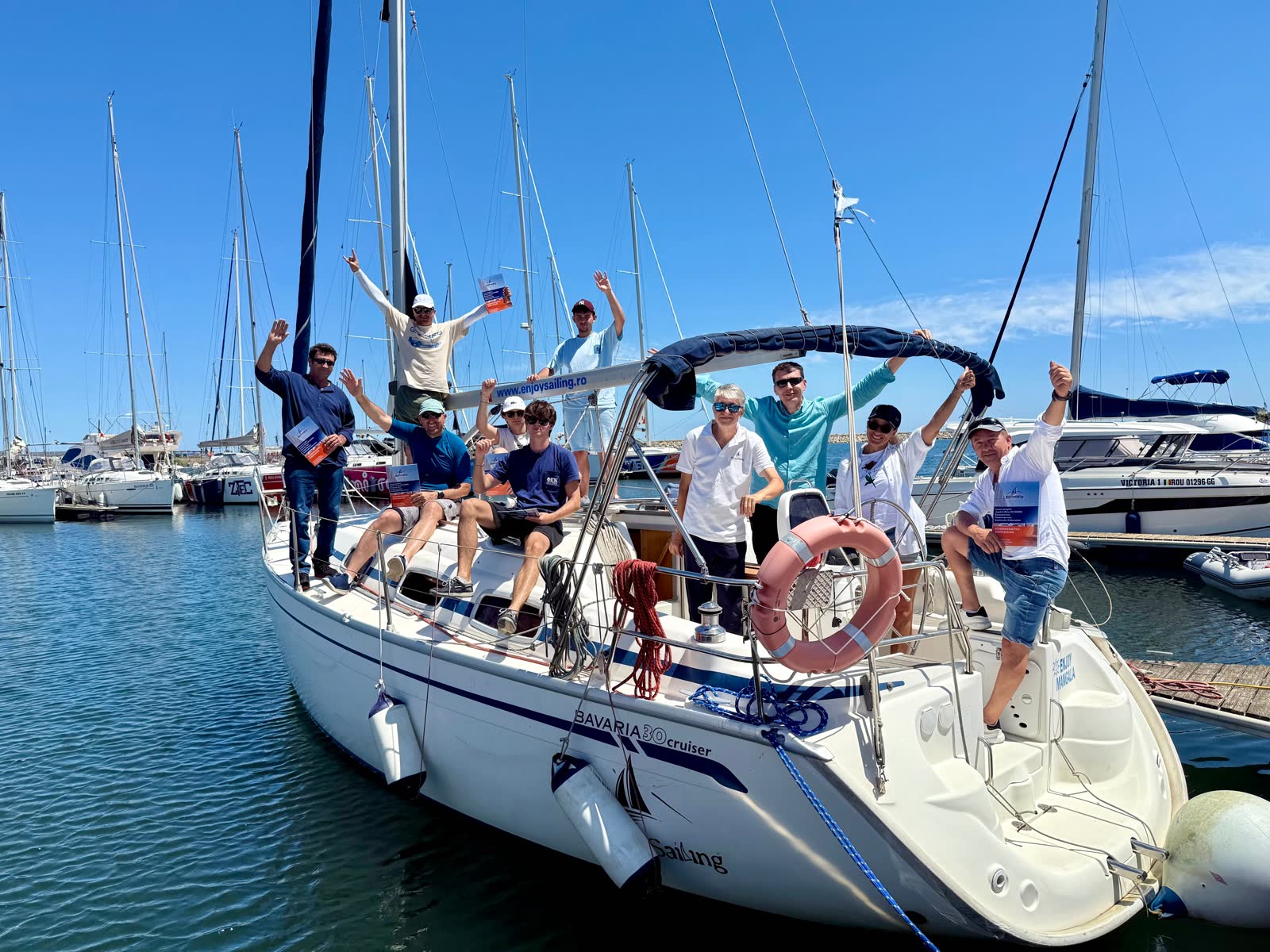 Echipaj Enjoy Sailing la Marina Mangalia